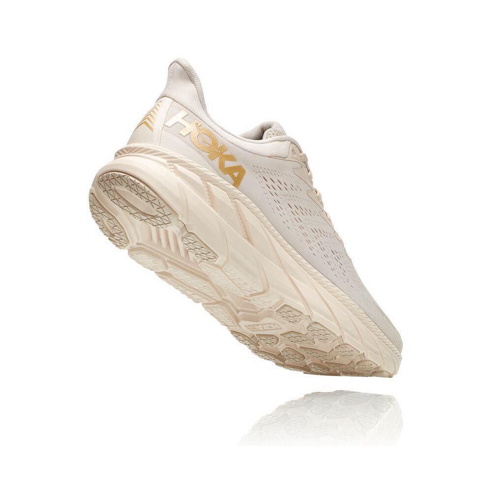 hoka clifton 7 beige